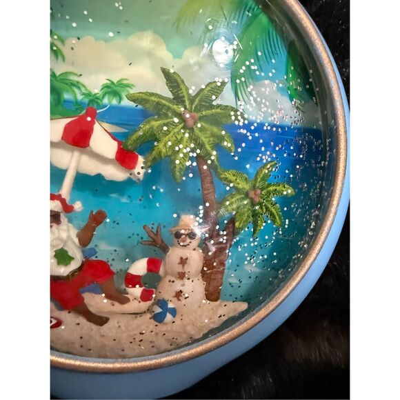 Valerie Parr Hill Santa On Beach Light Up 8 inch Swirling Snow Globe Christmas - Picture 4 of 7